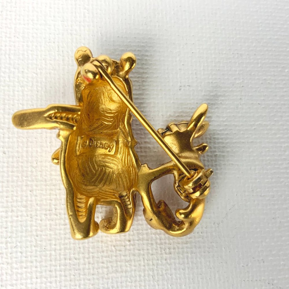 Vintage  Disney Winnie The Pooh  And Piglet Brooch Pin - Picture 9 of 15